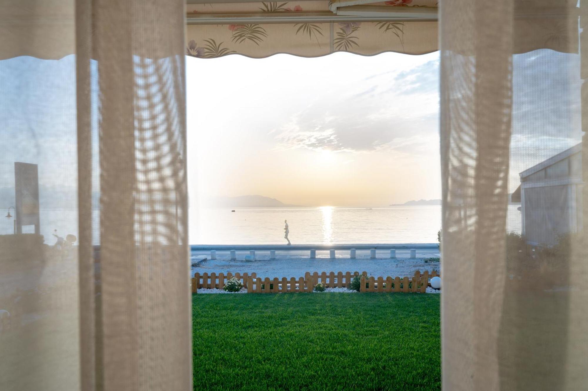 Sea Sunset Apartment *